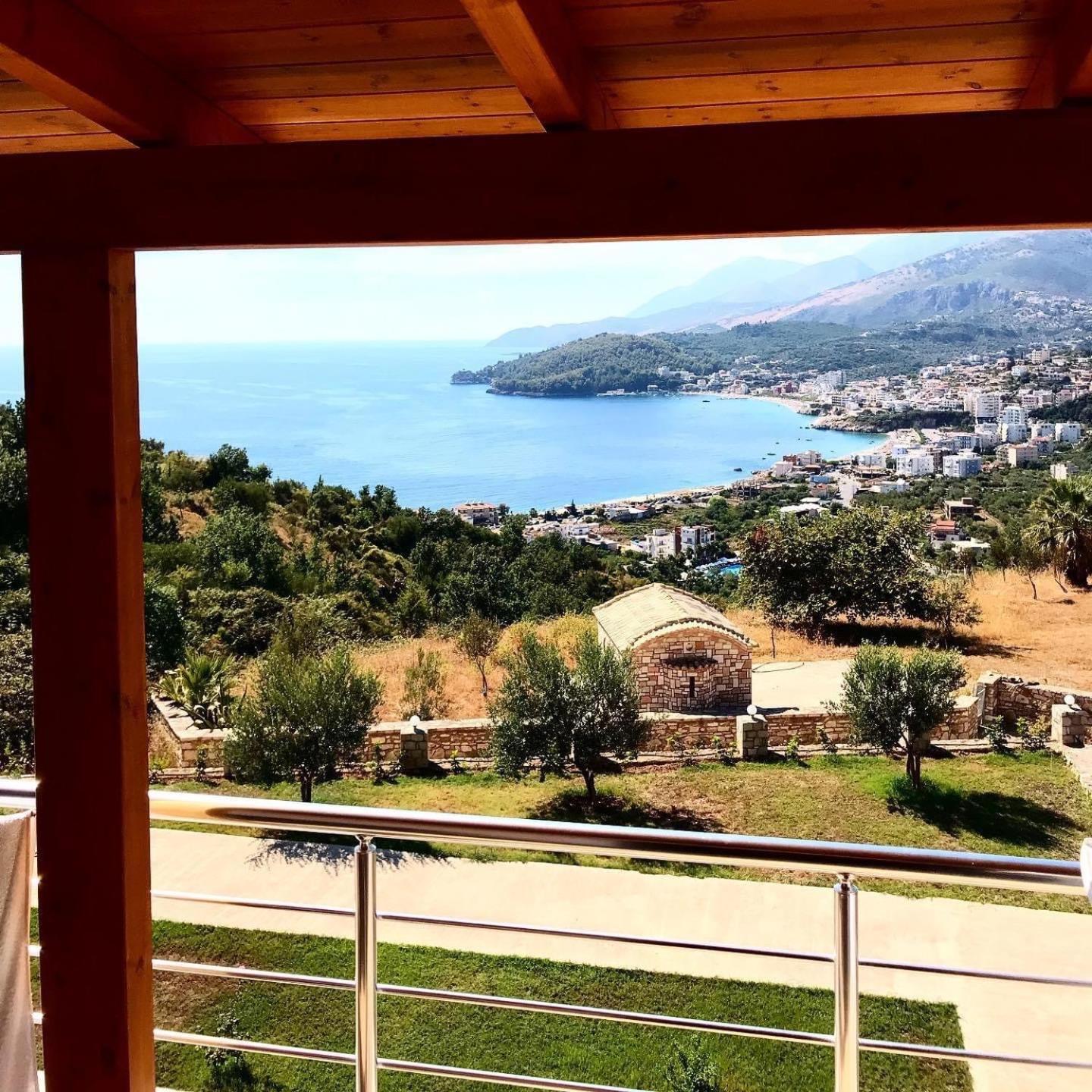 Belvedere Hotel & Suites Himarë Extérieur photo